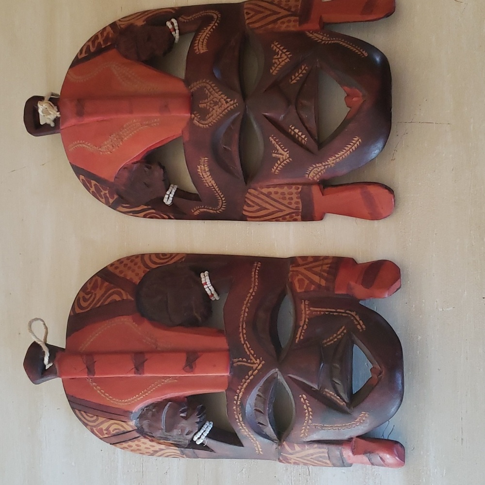 Kenya hand crafted. Check out this workmanship skill. Incredible